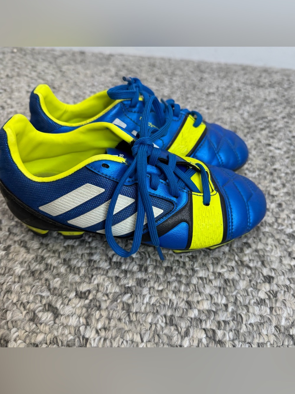 Adidas Nitrocharge 2.0 blue yellow white lace up kids youth soccer cleats 1 - Picture 2 of 10